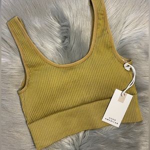 Good American Compression Sports Bra Ribbed Seamless Padded